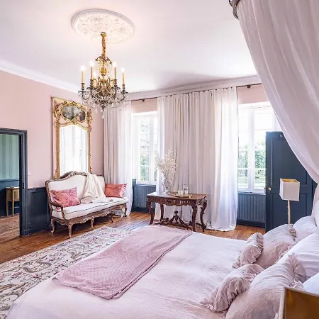 Chateau Les Estournels *