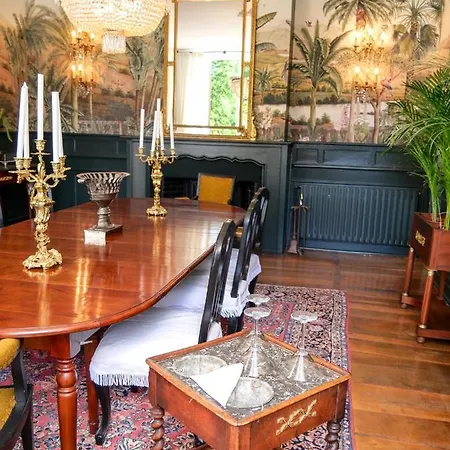Βίλα Chateau Les Estournels *